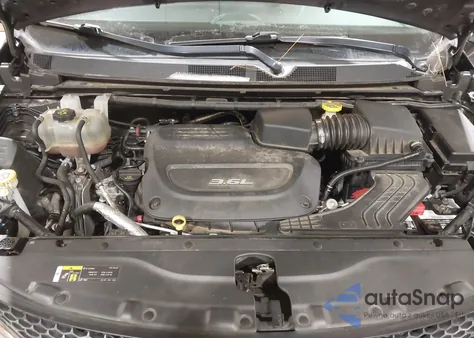 2018 Chrysler Pacifica Touring Plus z USA, uszkodzony, nr VIN 2C4RC1FG7JR116814